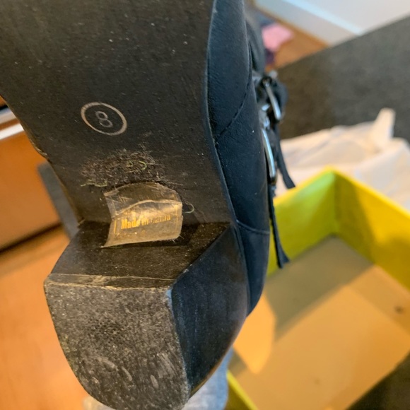 Booties - Picture 4 of 4